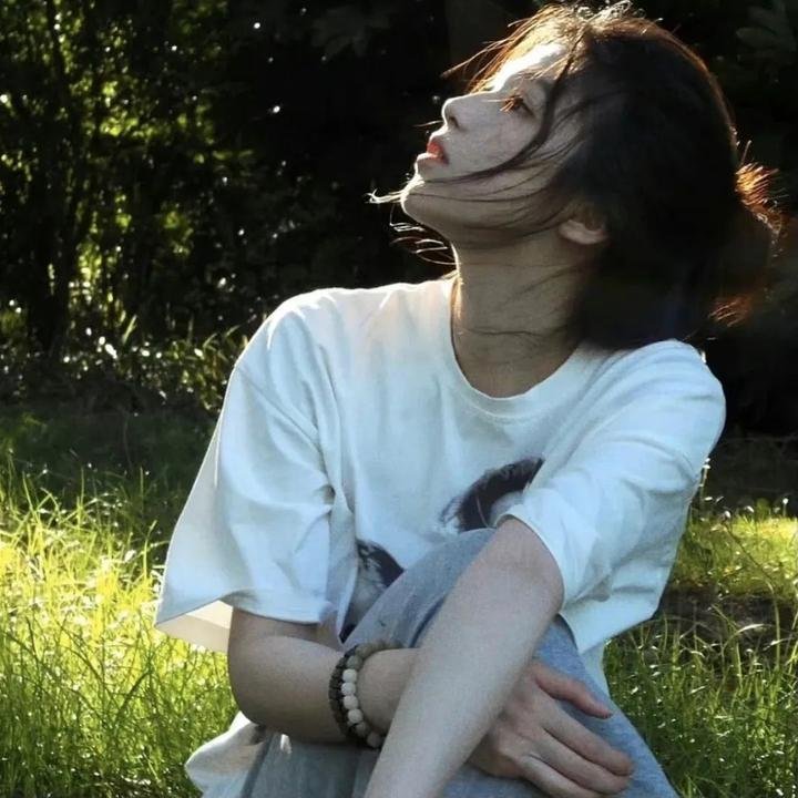 太平间的驼背者